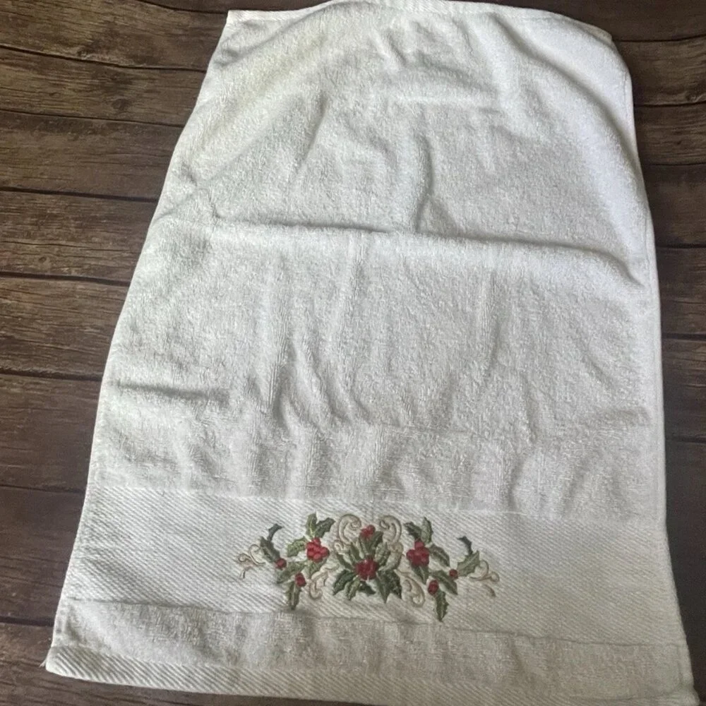Balsam & Fir Trading Company Christmas Hand Towel